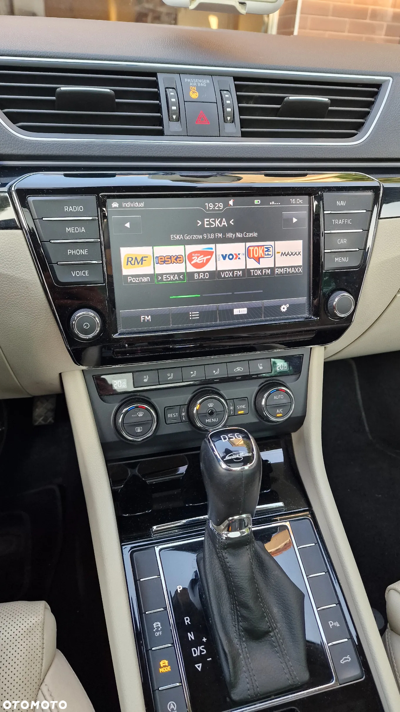 Skoda Superb 2.0 TSI 4x4 L&K DSG - 13