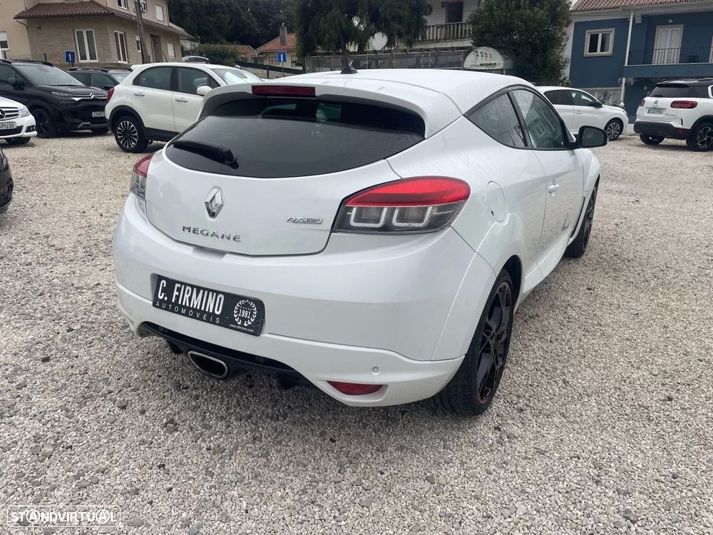 Renault Mégane Coupe 2.0 T RS - 4