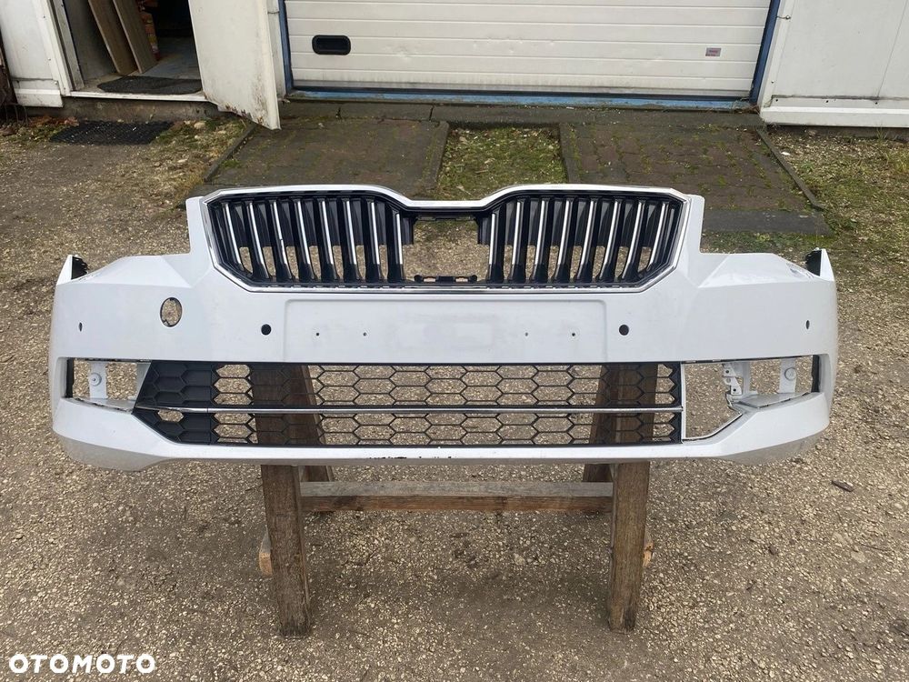 ZDERZAK PRZÓD PRZEDNI SKODA SUPERB III 3V0 2015-2018 3V0807221 KOMPLETNY - 1