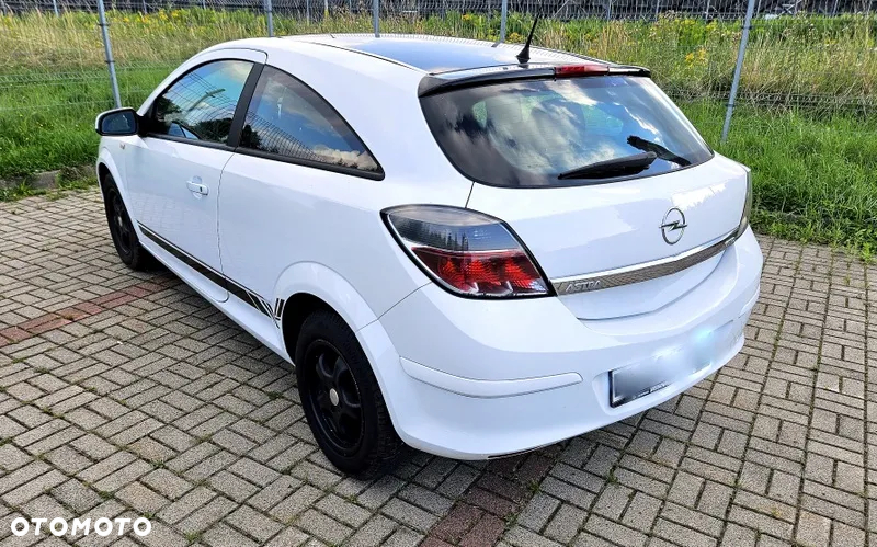 Opel Astra IV 1.4 Sport - 14