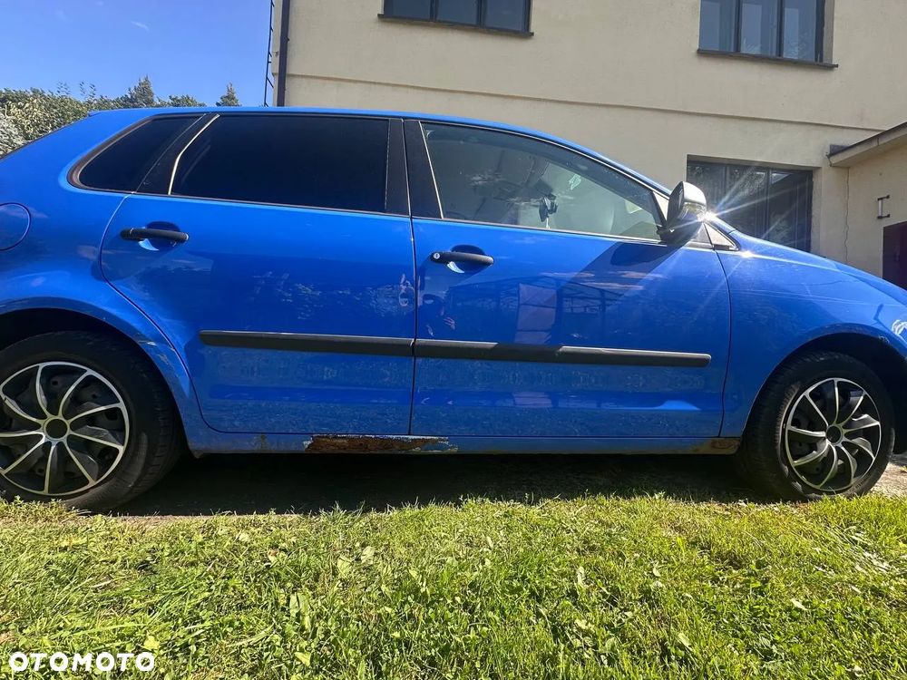 Volkswagen Polo 1.4 TDI Comfortline - 10