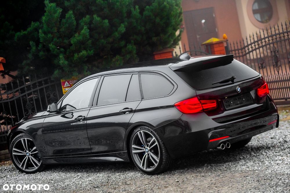 BMW Seria 3 330i xDrive Edition M Sport Shadow - 7