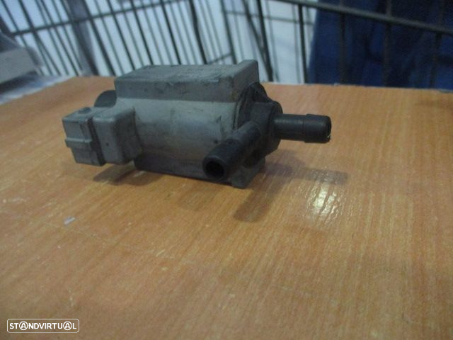 Valvula De Vacuo 077906283B AUDI A8 2003 AUDI A8 2003 - 2