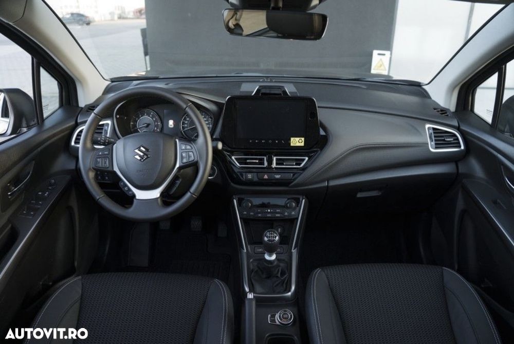 Suzuki S-Cross - 18
