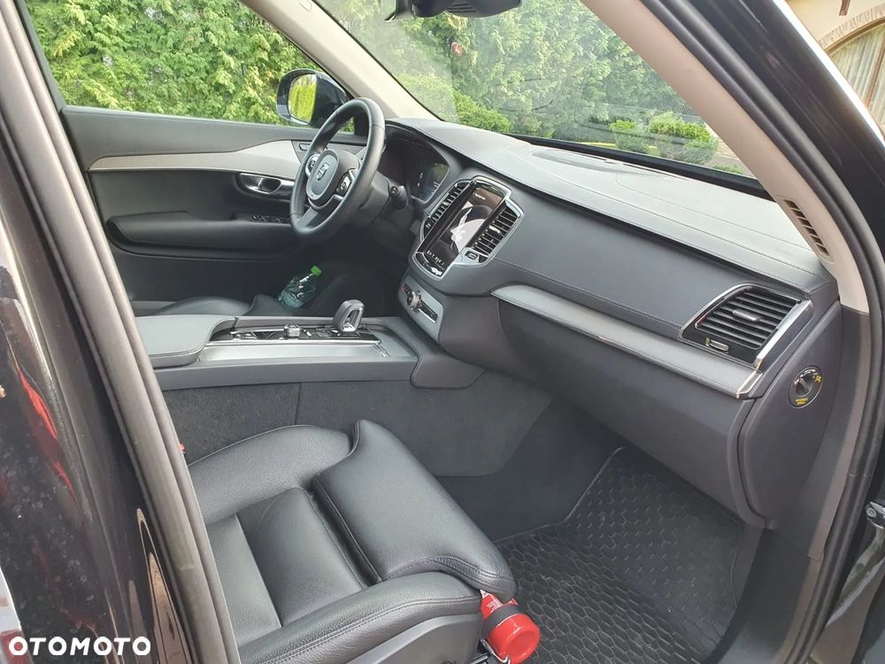 Volvo XC 90 - 20