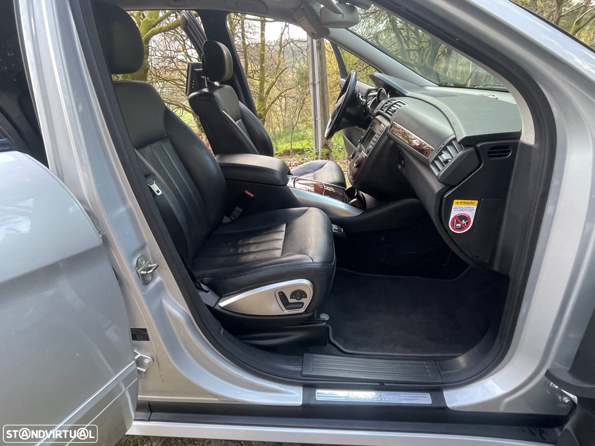 Mercedes-Benz R 350 4-Matic - 15