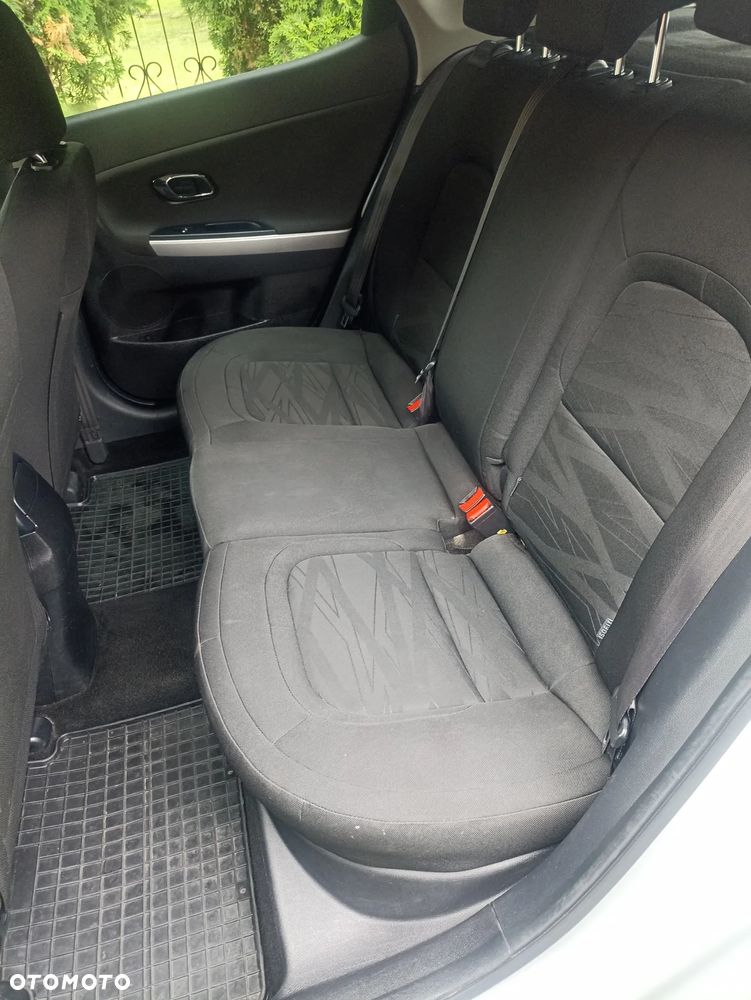Kia Ceed 1.4 M - 11