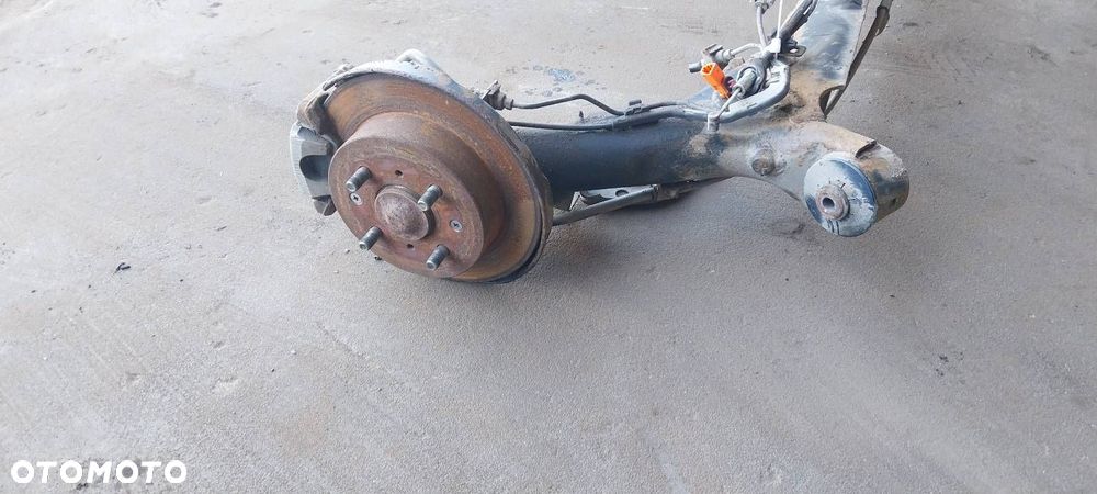 BELKA OŚ ZAWIESZENIA TYŁ TARCZE Z ABS HONDA JAZZ II - 5