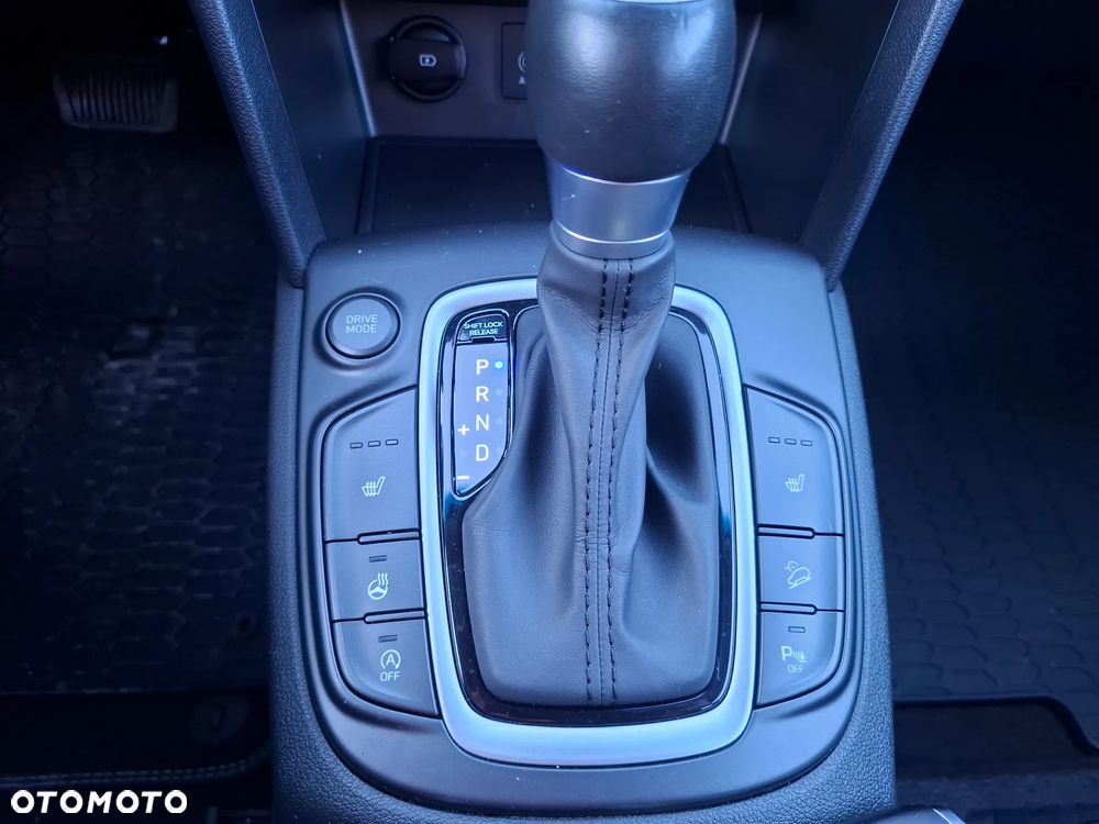 Hyundai Kona 1.6 CRDi DCT Premium - 27