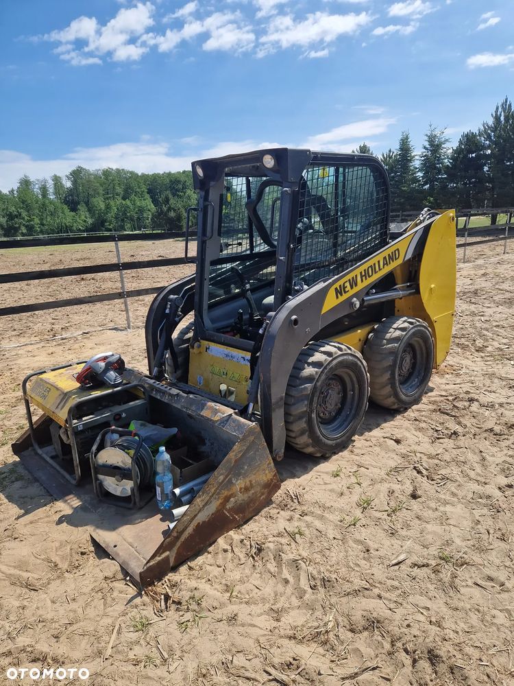New Holland L216 - 6