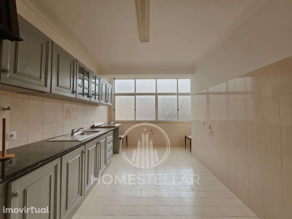 Apartamento T3 com varanda e arrecadação - Grande imagem: 2/39