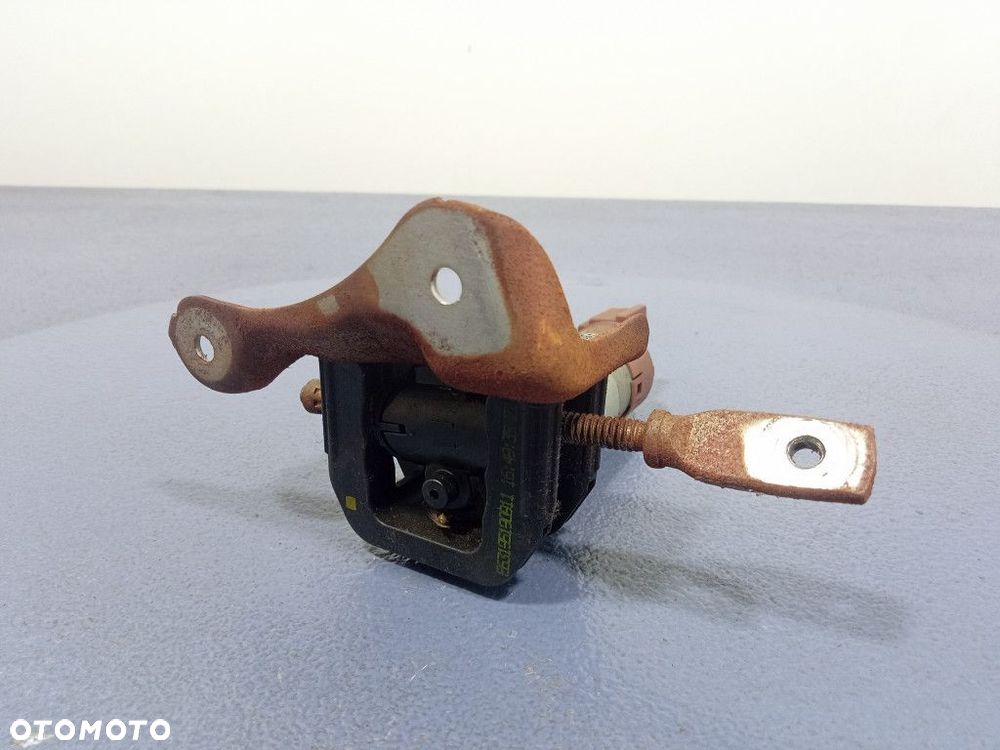 BMW X5 G05 G06 SILNICZEK FOTELA PRAWY PRZÓD C06710-106 - 4