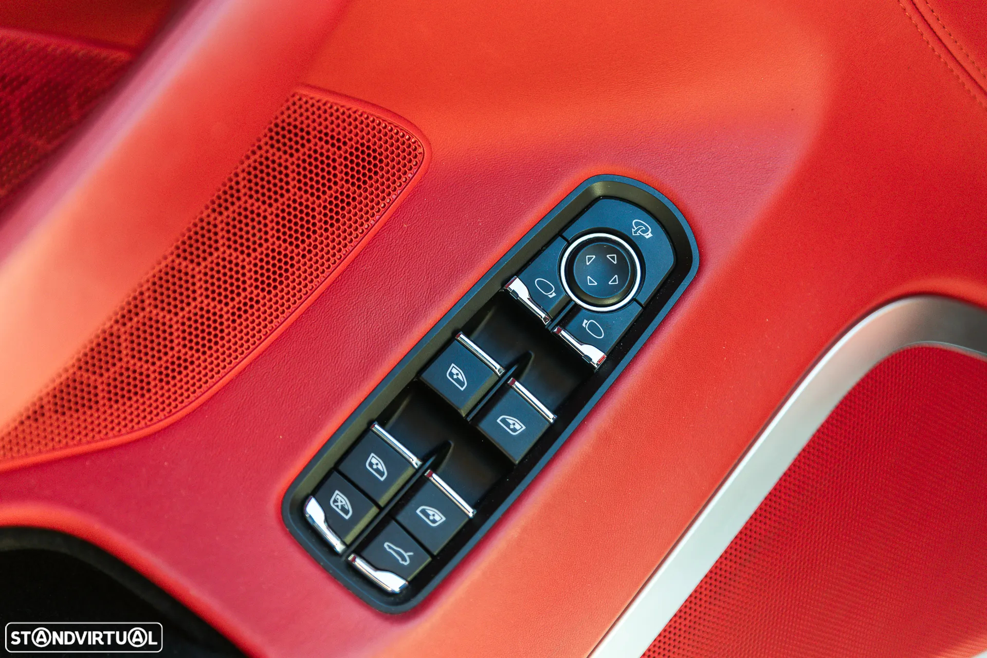 Porsche Panamera Turbo S PDK - 22
