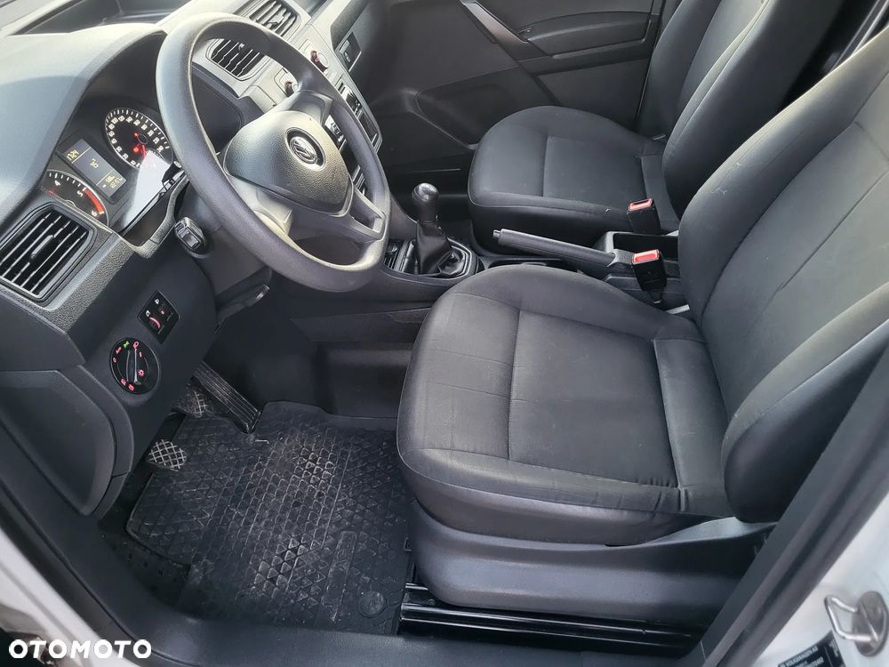Volkswagen Caddy - 18