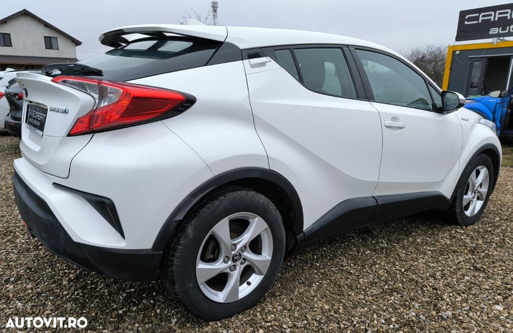 Toyota C-HR - 6