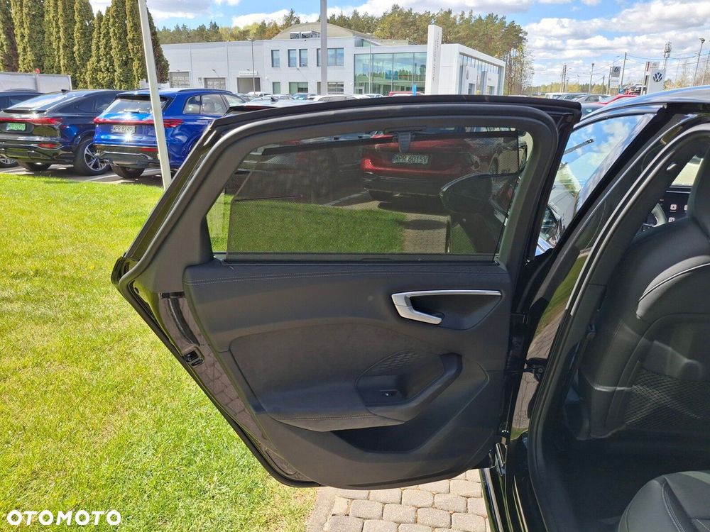 Audi A5 Limousine - 24