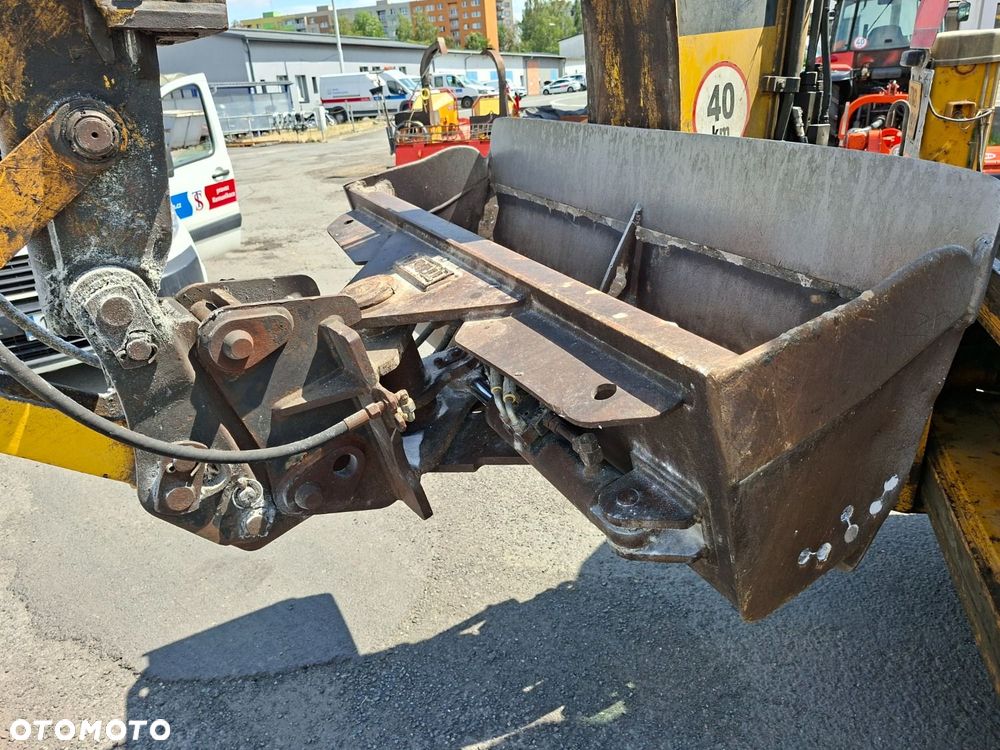 Komatsu Wb93R 4X4 - 39