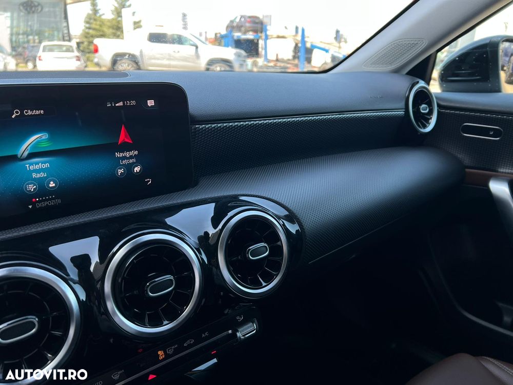 Mercedes-Benz A 200 d 4Matic 8G-DCT Style - 38