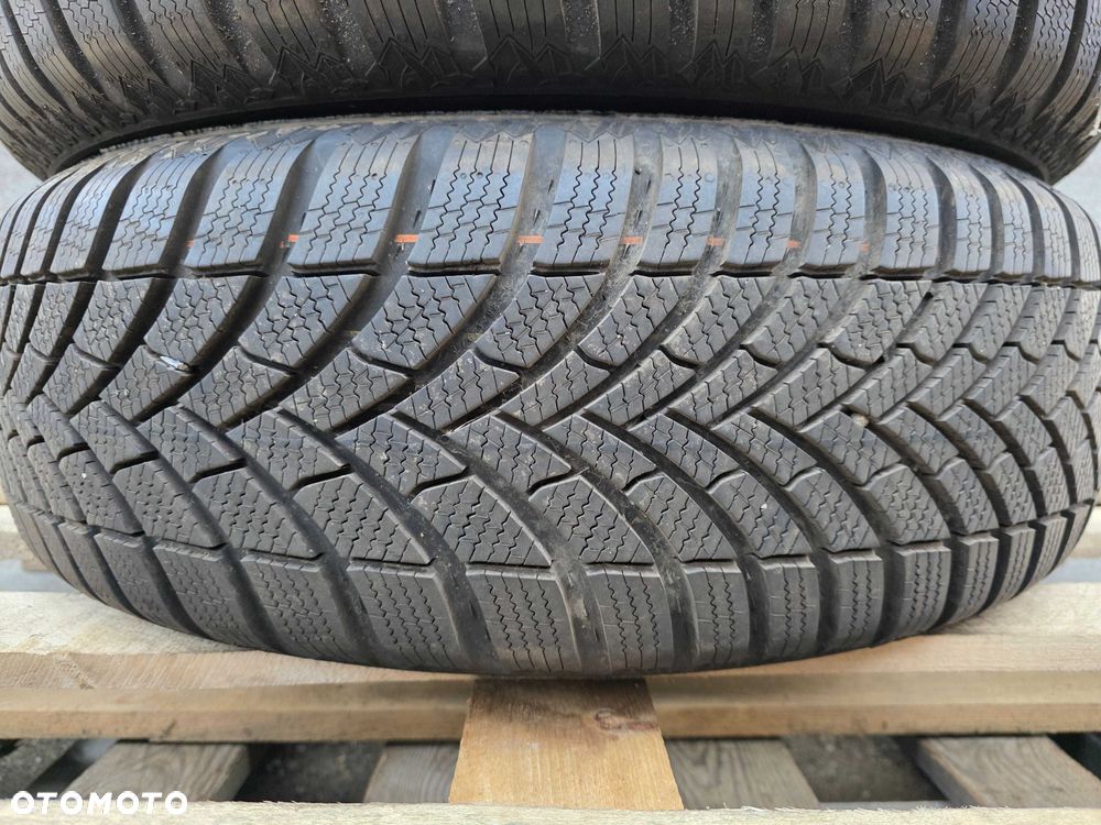 [Z392] 2x R17 215/65 Semperit 215/65/17 STAN BDB! 23r Opony zimowe 8mm - 4