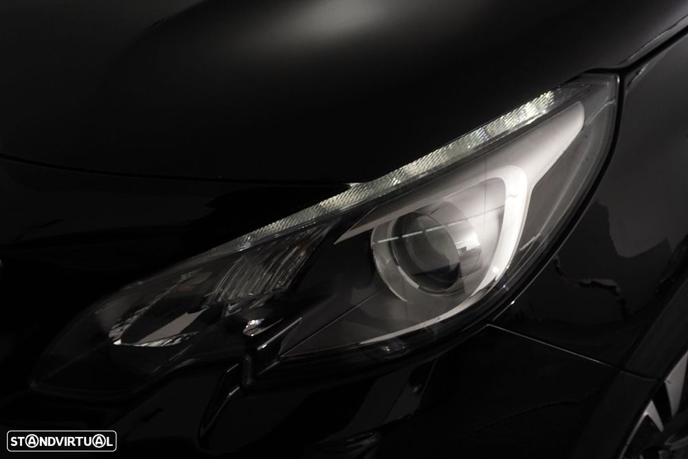 Peugeot 2008 1.2 PureTech Allure - 6