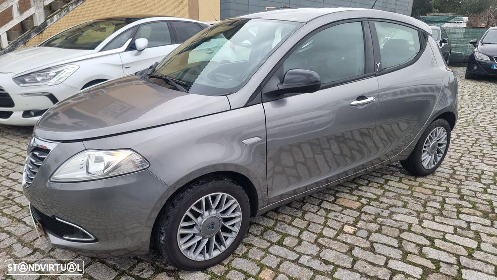 Lancia Ypsilon 1.2 S&S Platinum - 1