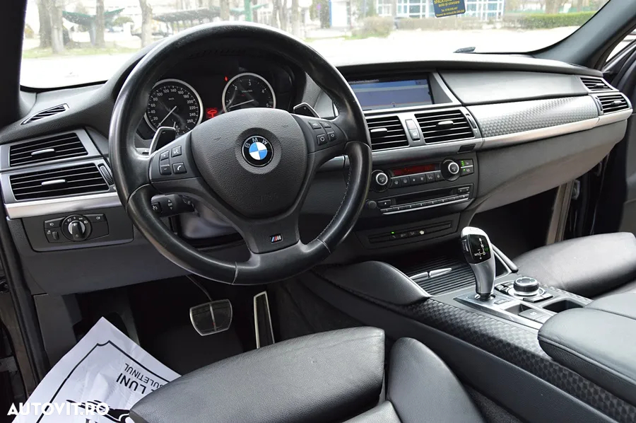 BMW X6 xDrive30d - 14