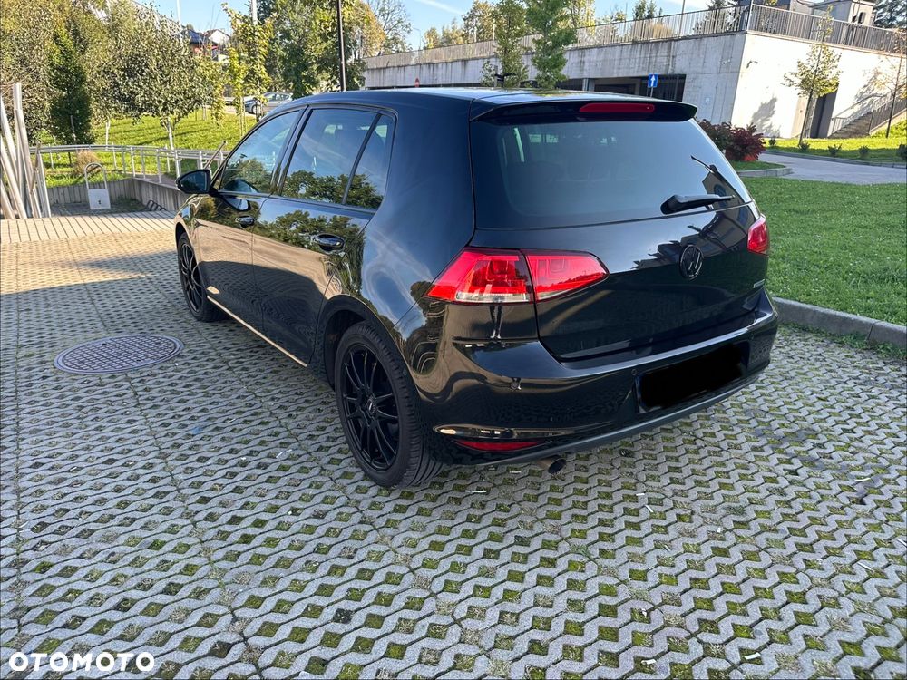 Volkswagen Golf VI 1.6 TDI BlueMot Trendline - 4