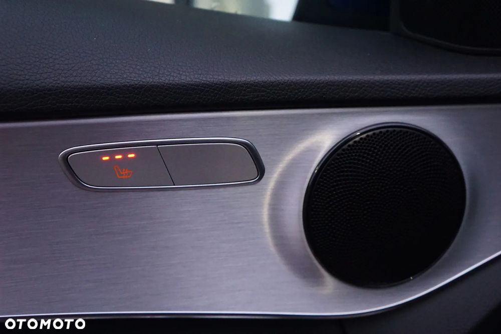 Mercedes-Benz Klasa C 180 9G-TRONIC - 13