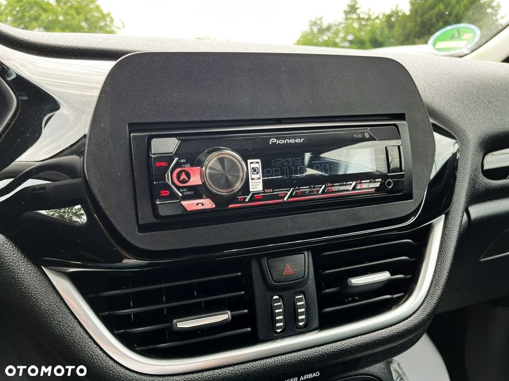 Ford Fiesta 1.1 S&S TREND - 20