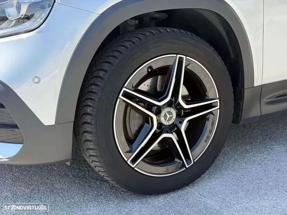 Mercedes-Benz GLB 200 d AMG Line - 16