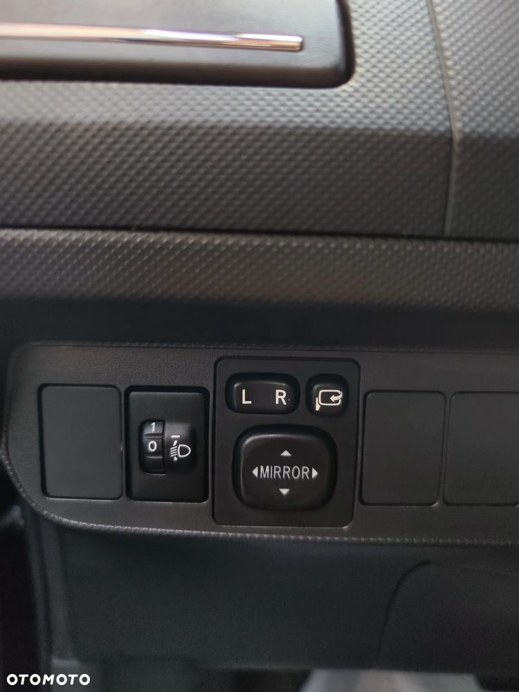 Toyota Auris - 27