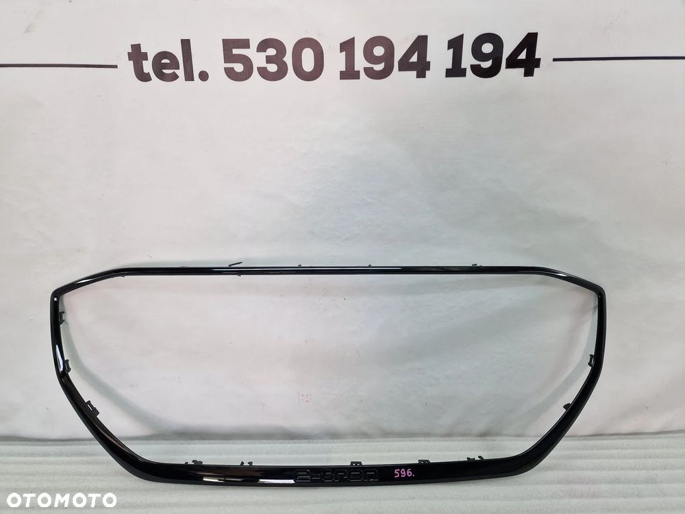 AUDI Q4 E-TRON 89A 20- CHROM / RAMKA ATRAPY / GRILLA PRZEDNIEGO PRZÓD , NR 89A807715 , NR AUKCJI GL596 - 1