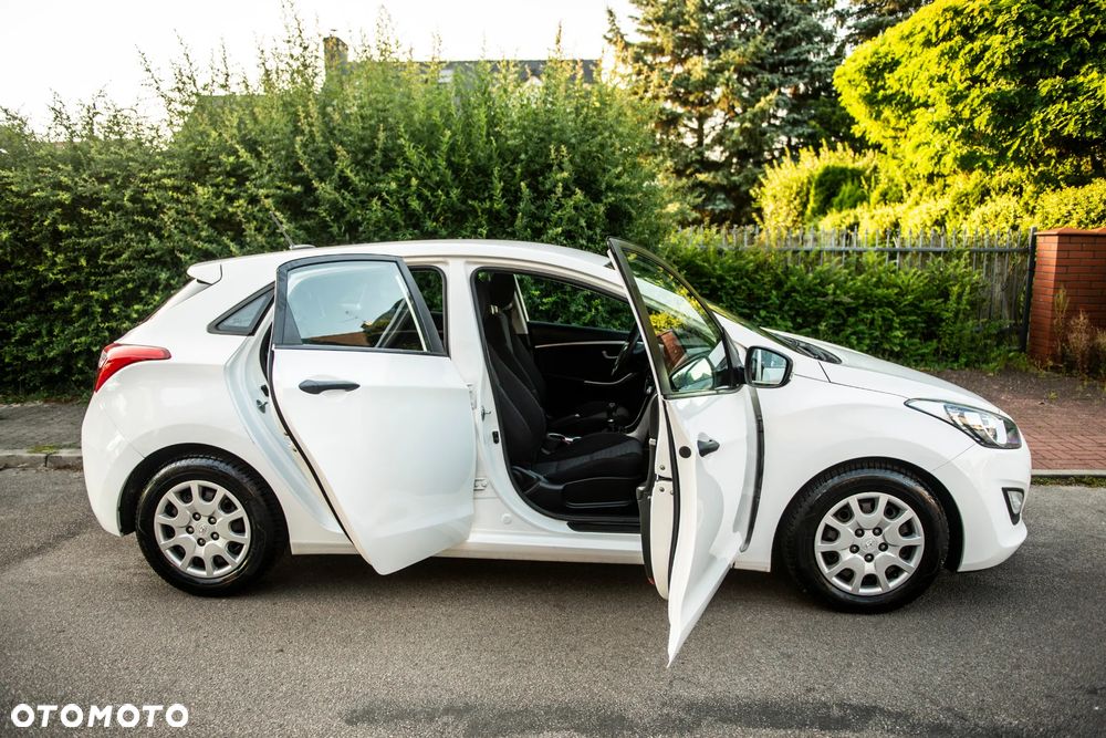Hyundai i30 1.4 Advantage - 16
