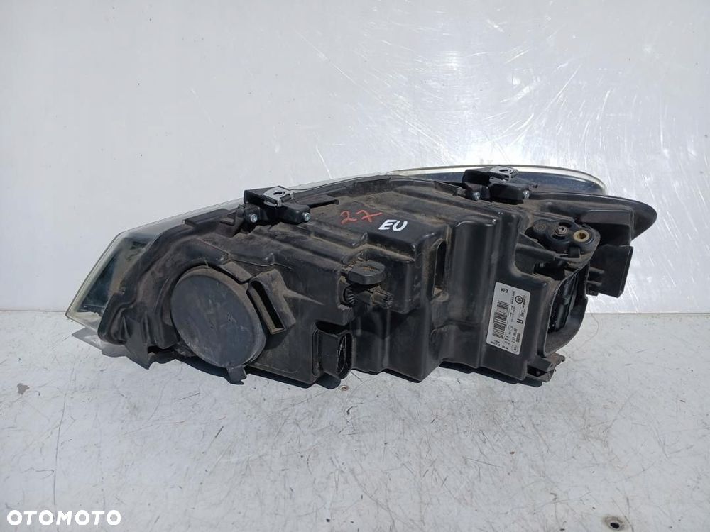 REFLEKTOR PRZÓD PRZEDNI PRAWY LAMPA EU VOLKSWAGEN POLO 6R 09-14r. 89093890 - 2