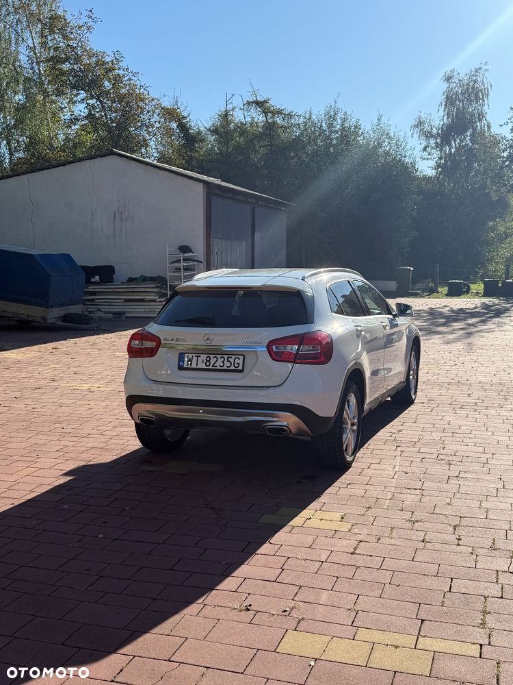 Mercedes-Benz GLA 250 4Matic 7G-DCT Edition 1 - 9