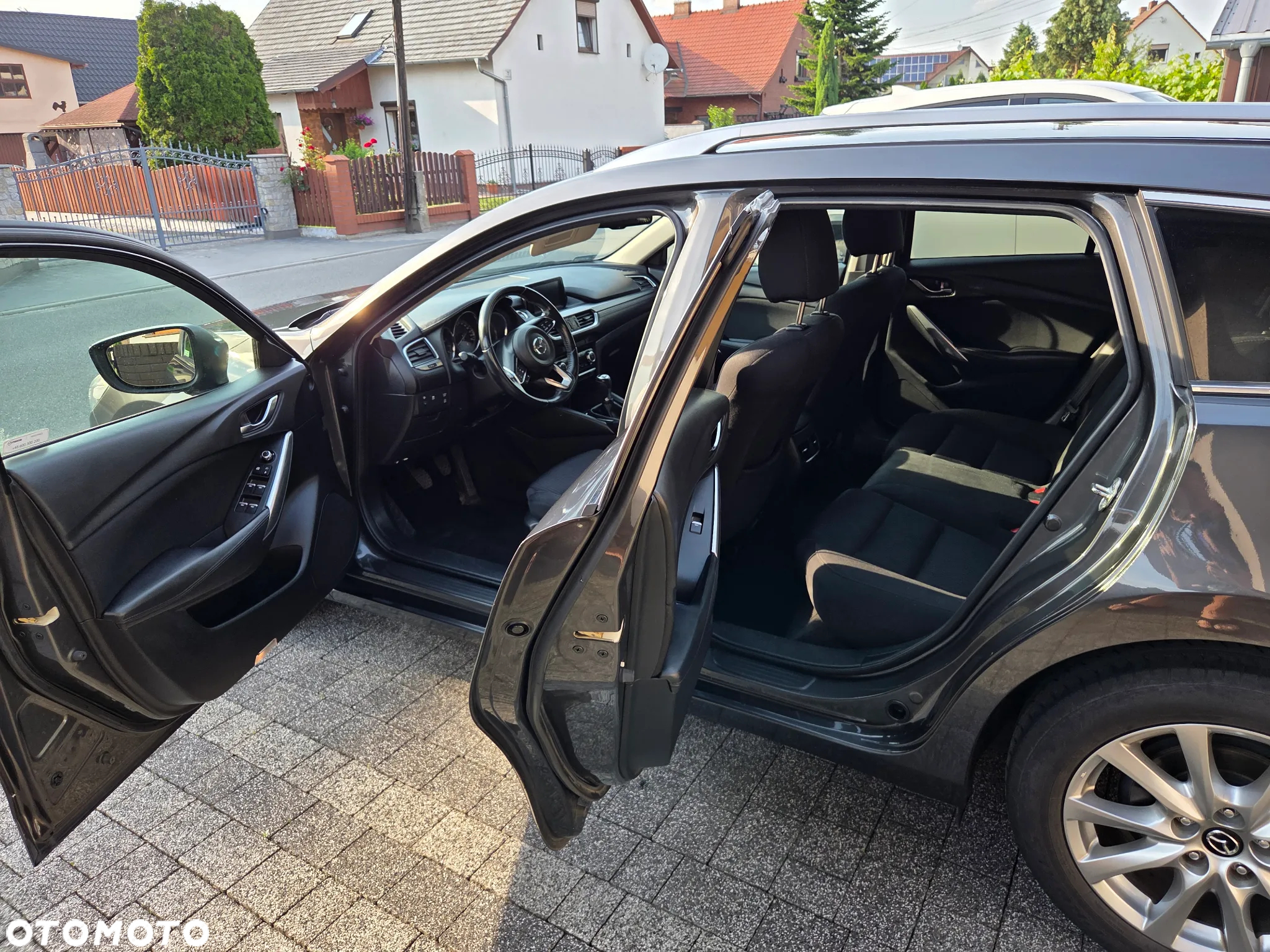 Mazda 6 2.0 Skymotion - 11