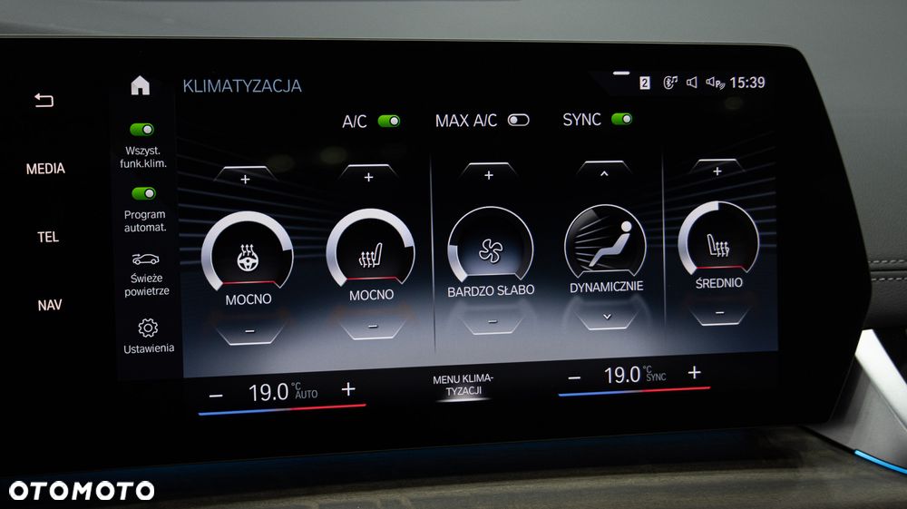 BMW Seria 2 225e xDrive M Sport sport - 31