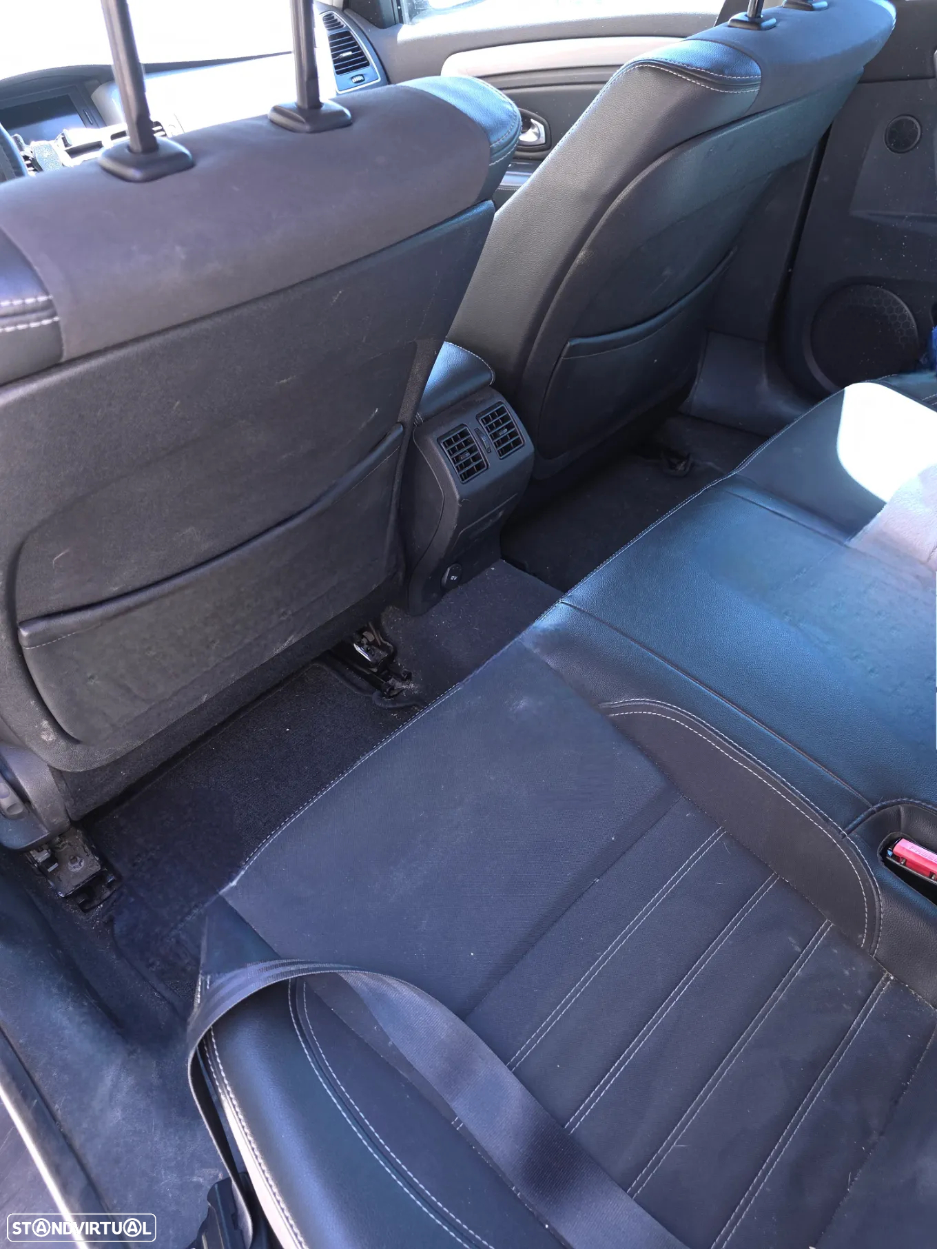 Renault Laguna Break 2.0 dCi Dynamique S 4control - 4