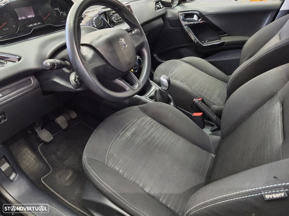 Peugeot 208 1.4 HDi Access - 8
