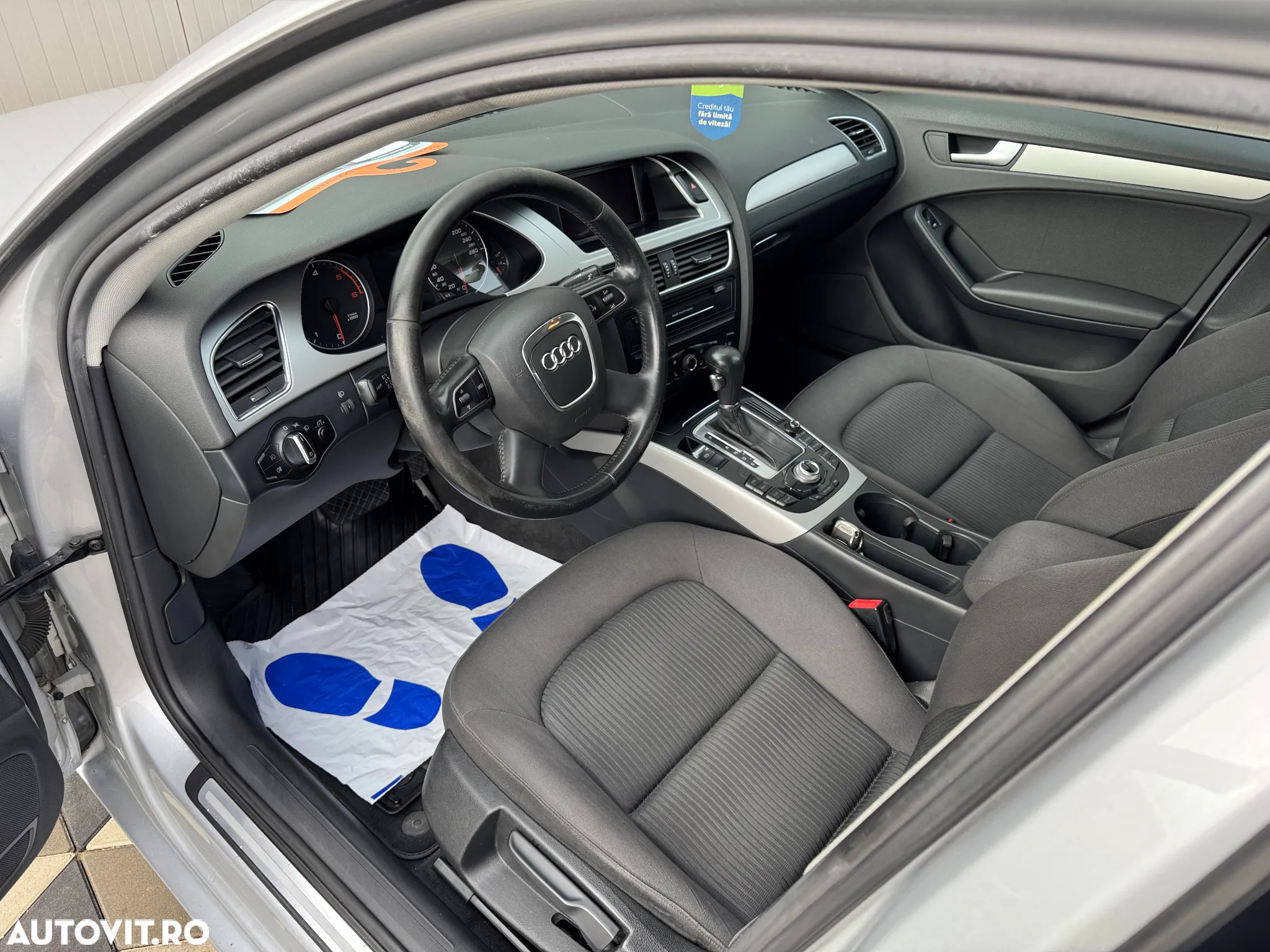 Audi A4 Avant 2.0 TDI DPF multitronic Attraction - 14