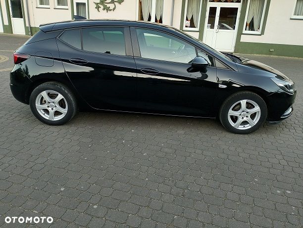 Opel Astra - 4