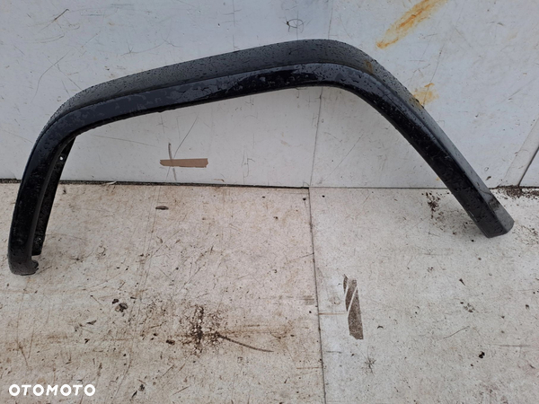 MERCEDES G KLASA 463 AMG NAKŁADKA PRAWA a4638801721