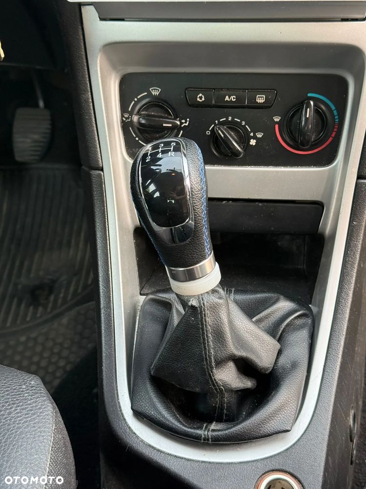 Peugeot 307 1.6 HDI Trendy - 17