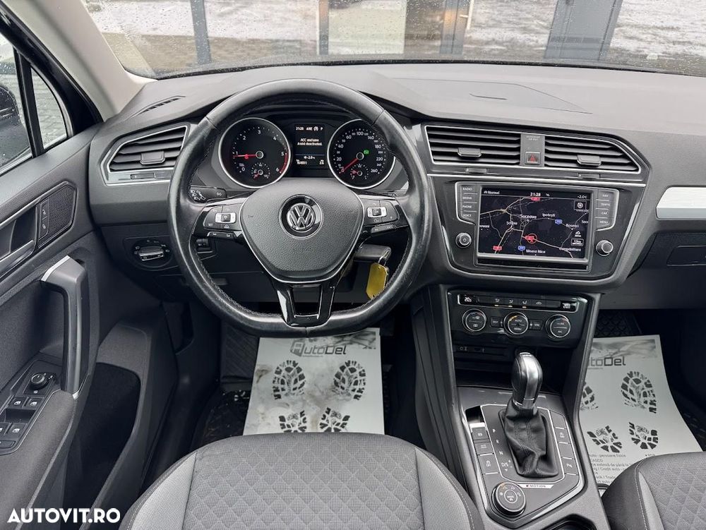 Volkswagen Tiguan - 7