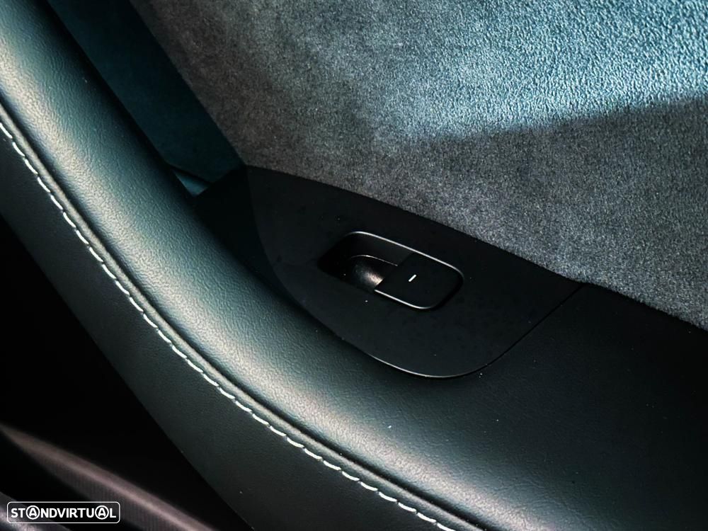 Tesla Model 3 Standard Range Plus RWD - 29