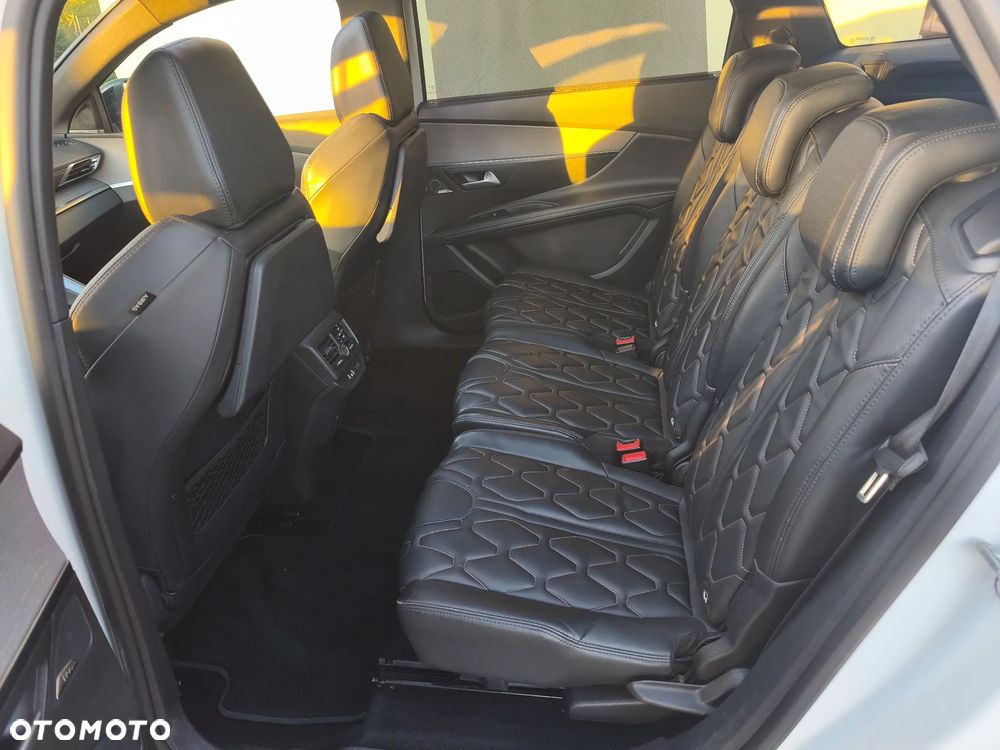 Peugeot 5008 2.0 BlueHDI GT S&S EAT8 - 17
