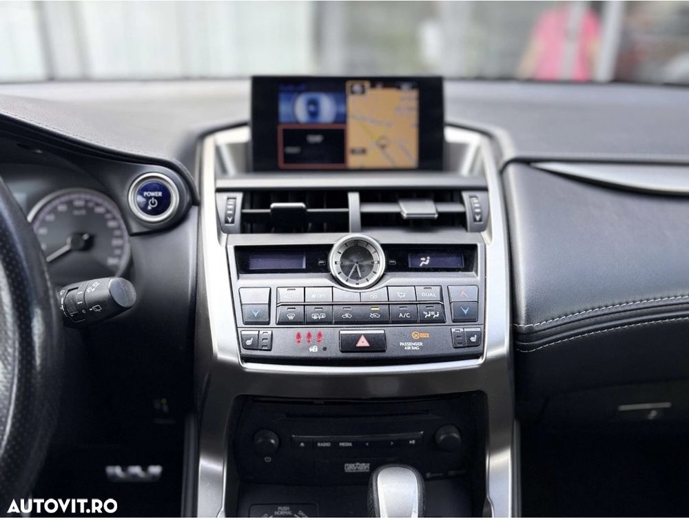 Lexus Seria NX 300h E-FOUR F SPORT - 10