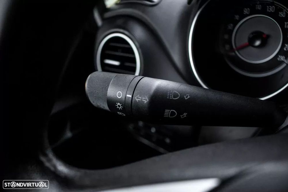 Fiat Punto 1.3 M-Jet Easy S&S - 11