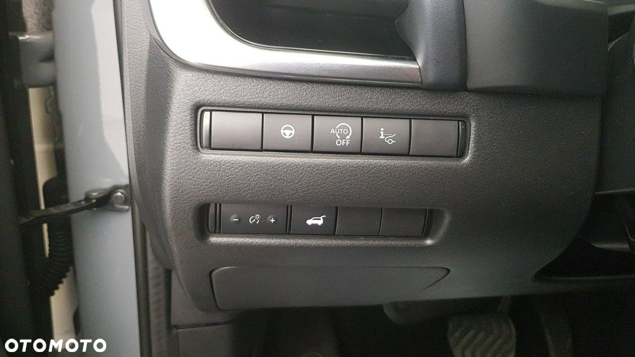 Nissan Qashqai - 30