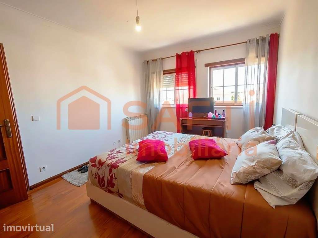 Apartamento T2+1 Duplex com Terraço e Garagem - Grande imagem: 4/24